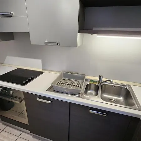 Apartment 2 Pieces Climatise Proche Vallauris
